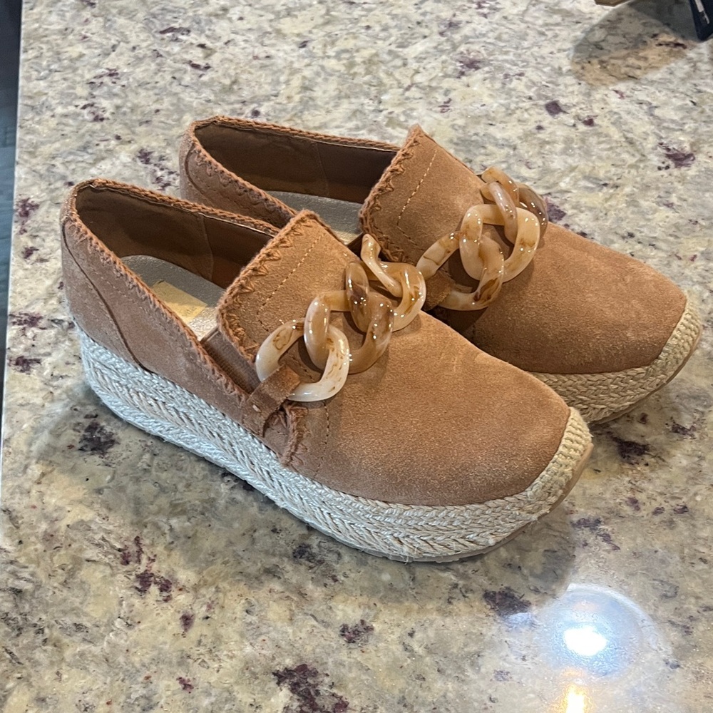 Women’s Suede Dulce Vita espadrille platform size 6 women’s